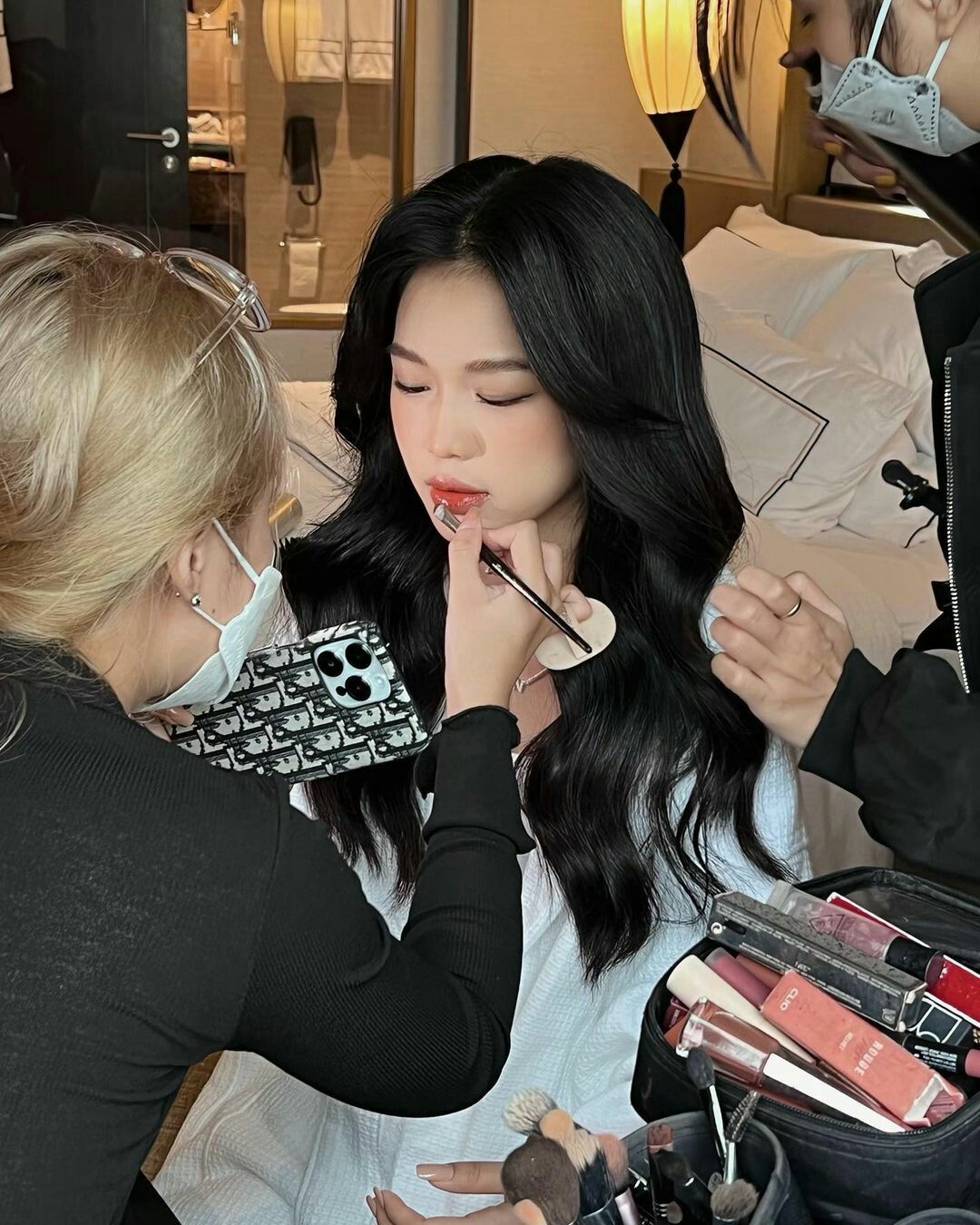 Read more about the article Sara’s Salon Guide: Transforming Your Look with Professional Touch